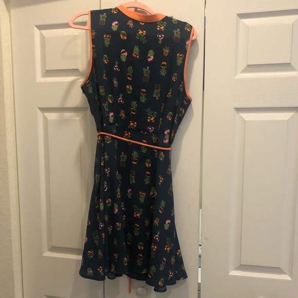 EUC ModCloth Succulent Dress Size 1X - Picture 6 of 10